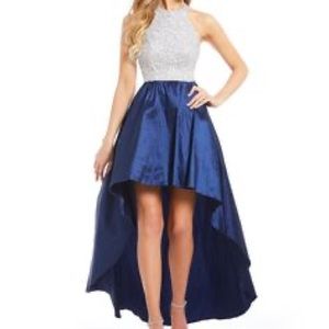 $15 SALE!!!✨✨Navy and silver Prom dress!!